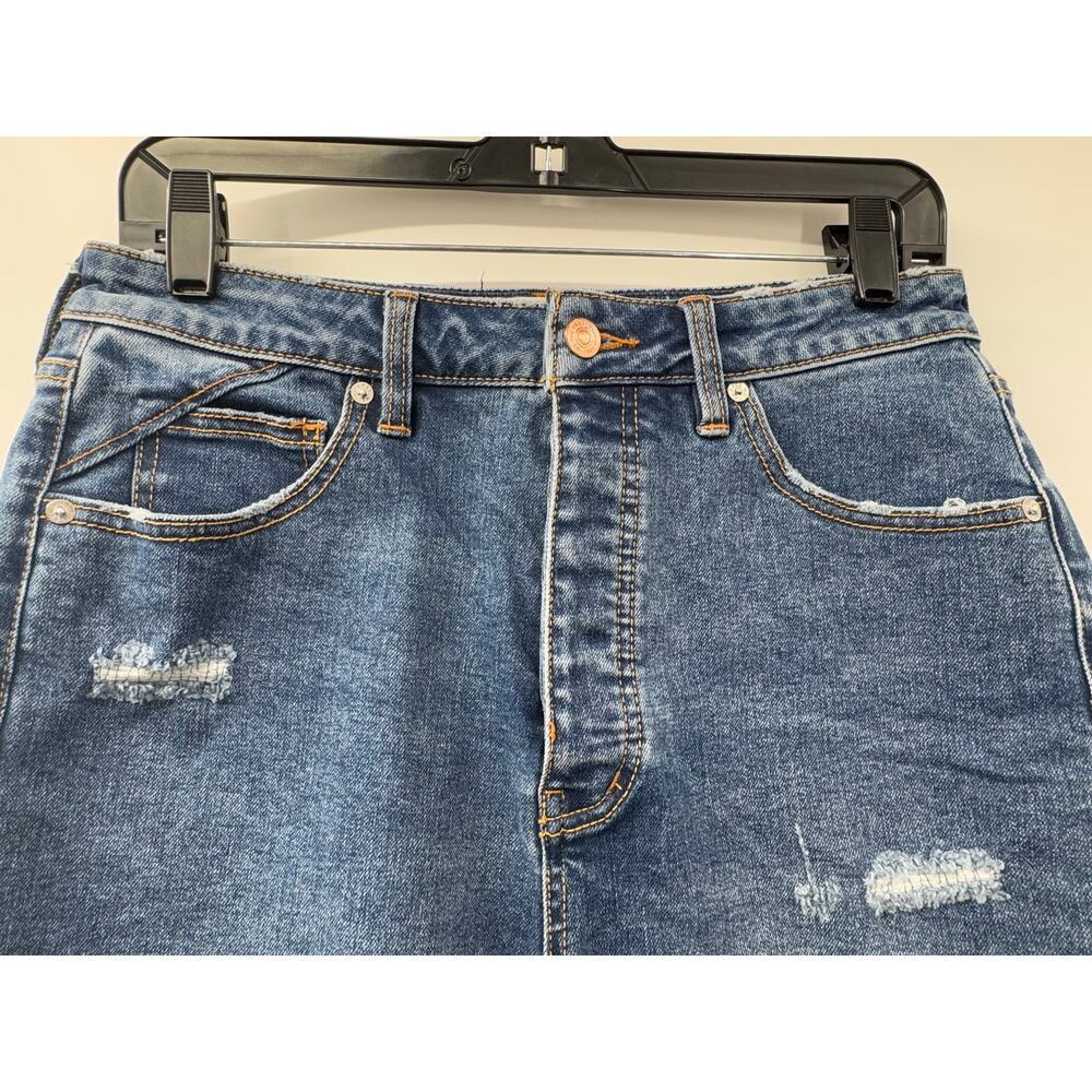 Free People X We The Free CRVY Vintage High Rise Denim Distressed Shorts‎ Sz 29 - Picture 3 of 5